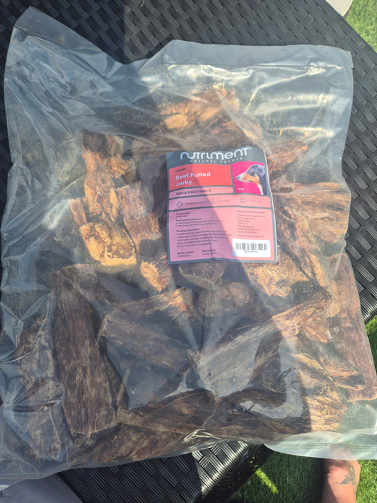 Puffed beef jerky